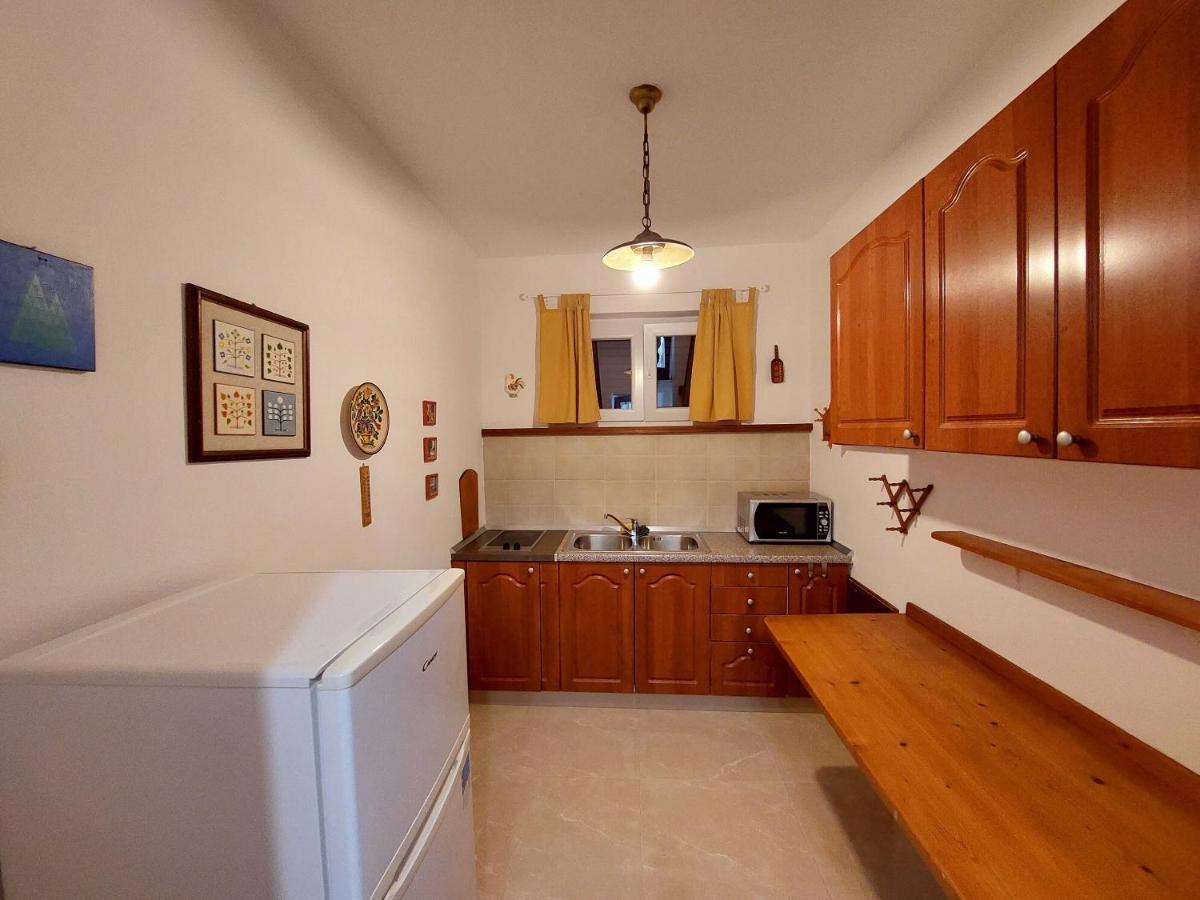 Holiday home House Leticija Rustica *