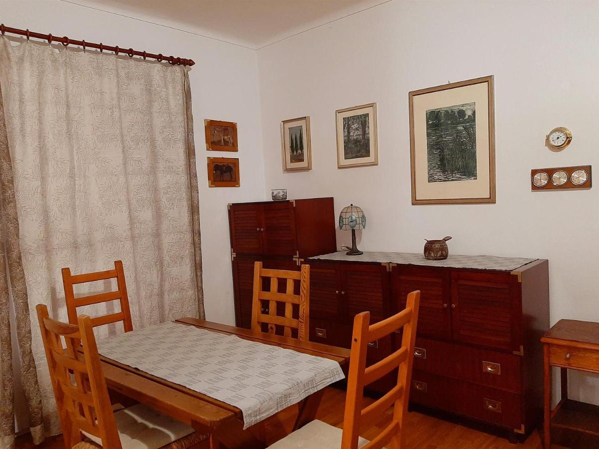 House Leticija Rustica Vikendica *